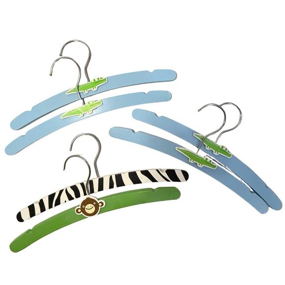 Wooden Zoo Children’s Hangers Set Of 6 Alligator Monkey Zebra 11” Safari Animals - Picture 1 of 4